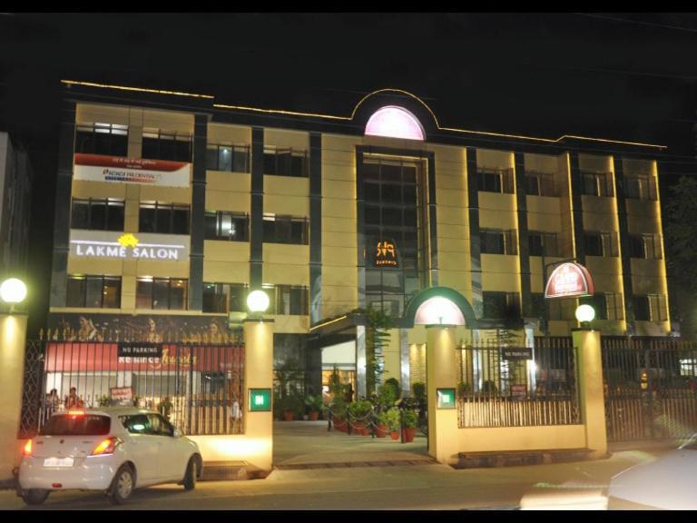 Grand Continental Hotel Allāhābād Junction Exterior foto